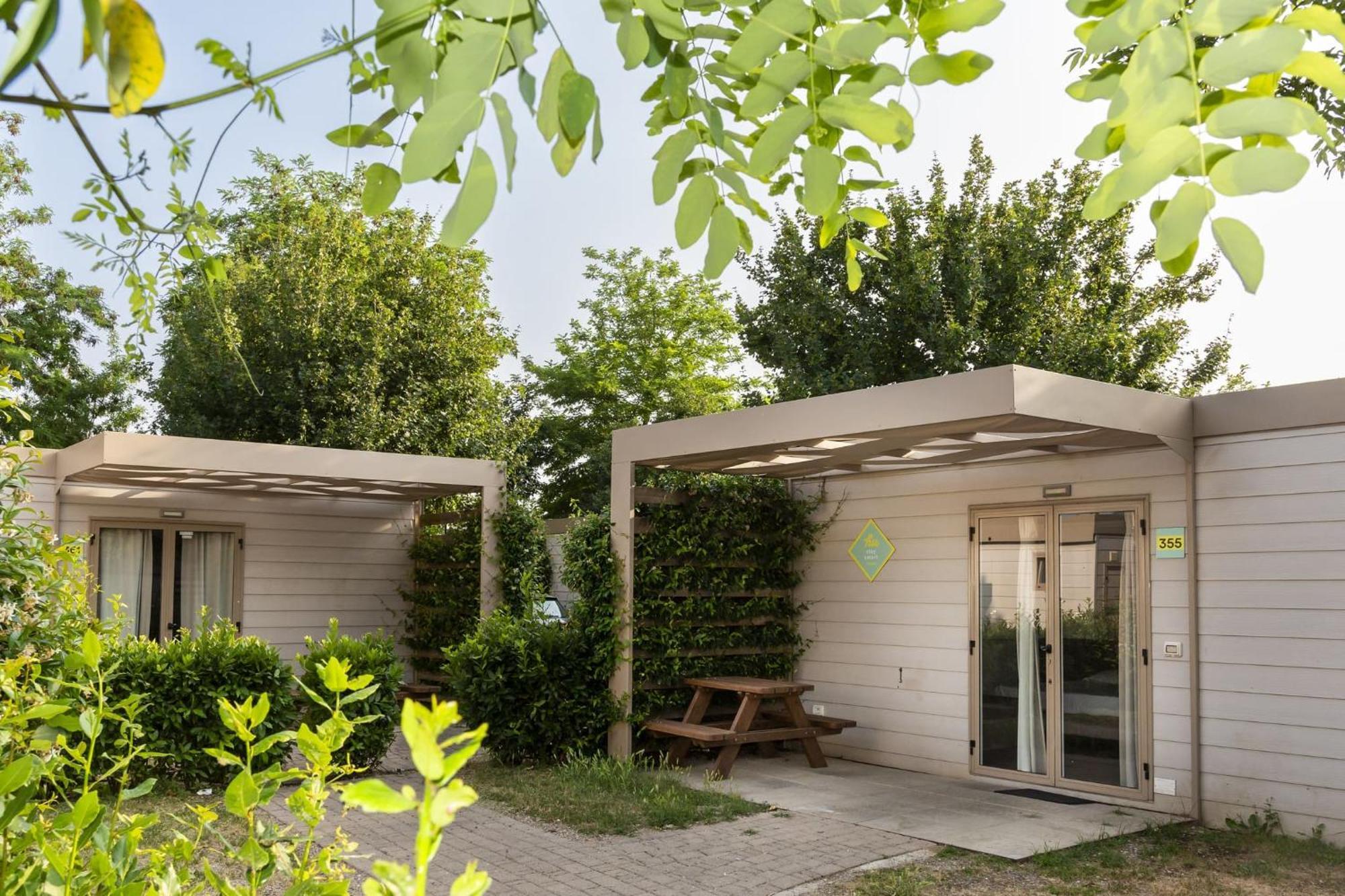 Camping Hu In Town Florencia